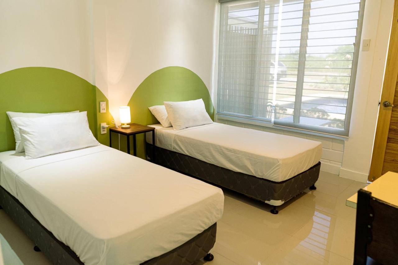Manta Dream Resort Panglao Bagian luar foto